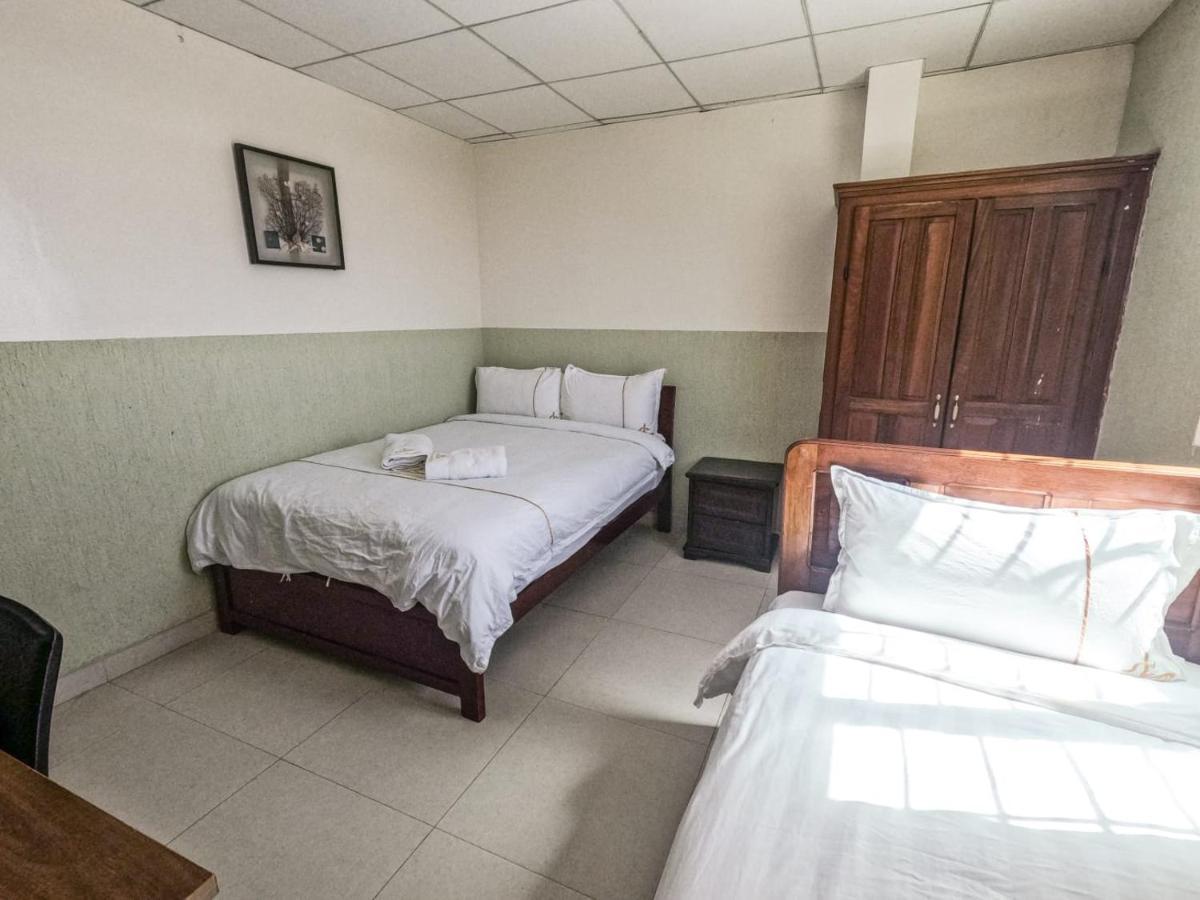 Hotel Cristina Bocas del Toro Exterior photo